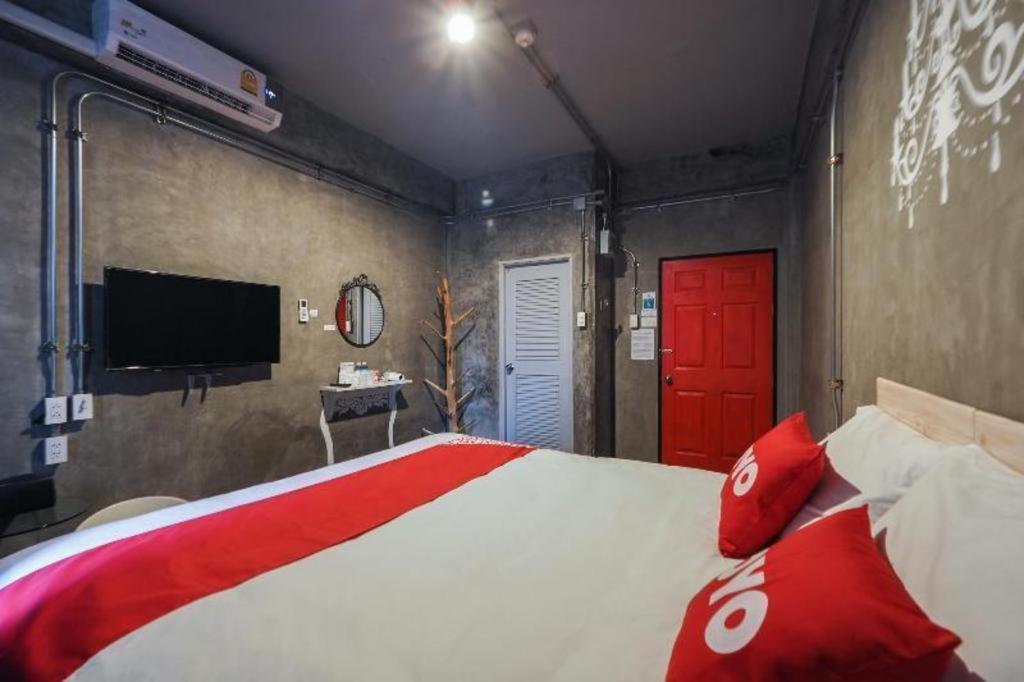 Vm1 Hostel Bangkok Bagian luar foto